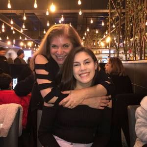 Meet your Posher, Stacy